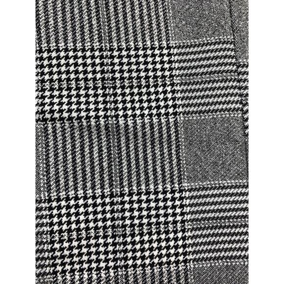 NYDJ Women's Plus 28W Crop Boot Elastic Waist Plaid Stretch Pants 50"Wx25"In NWT - Picture 3 of 11